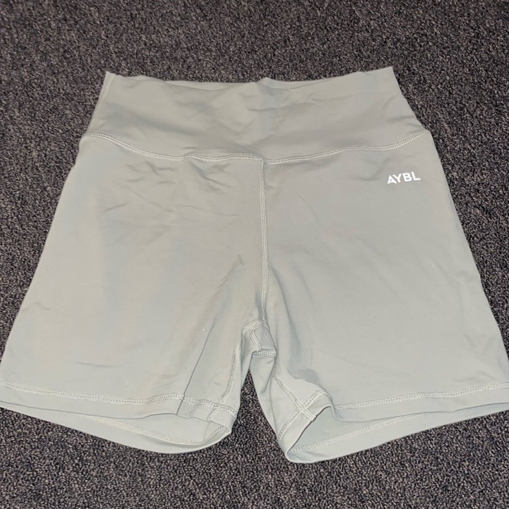 Core shorts